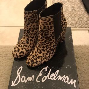 SAM EDELMAN LEOPARD BOOTIES